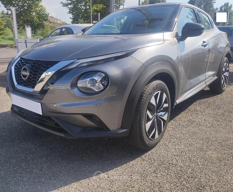 Nuova Nissan Juke N-Connecta 114 CV (83 kW) 2026 Gray SUV