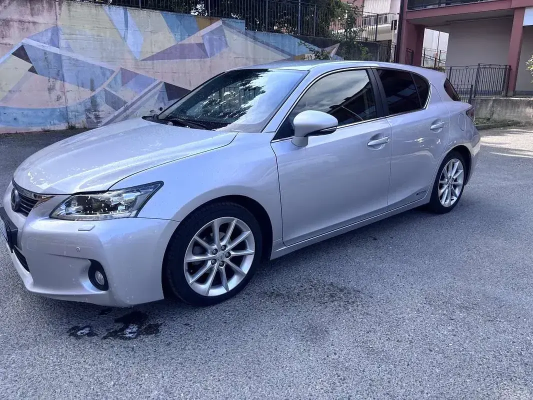 Usata Lexus CT200h Executive Line 136 CV (100 kW) 2012 Berlina