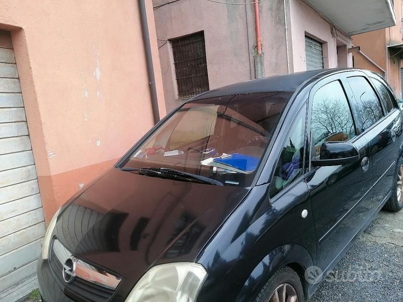Usata Opel Meriva 75 CV (55 kW) 2007 Monovolume