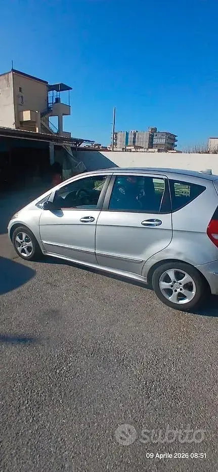 Usata Mercedes A180 109 CV (80 kW) 2007 Grigio Station wagon