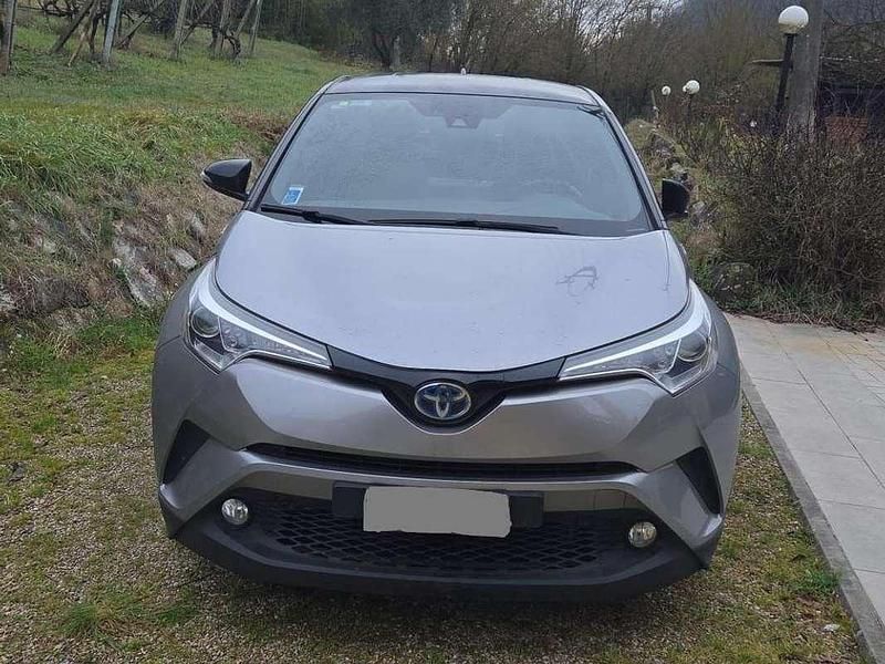 Usata Toyota C-HR Trend 98 CV (72 kW) 2018 Grigio SUV