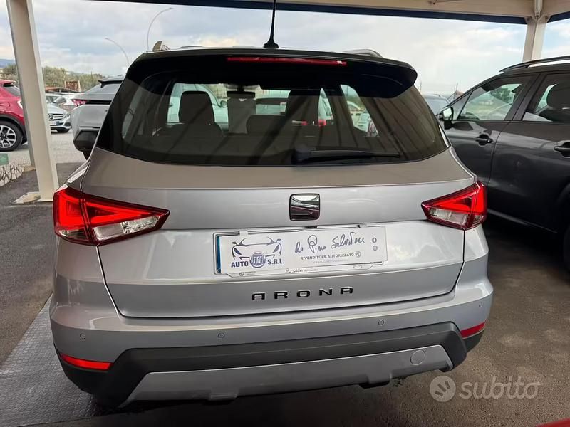 Begagnad Seat Arona XCELLENCE 95 HK (69 kW) 2020 Grå SUV