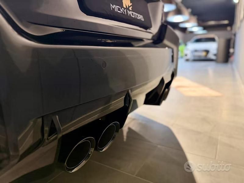 Begagnad BMW M2 Efficient Dynamics 460 HK (338 kW) 2023 Svart Sportkupé