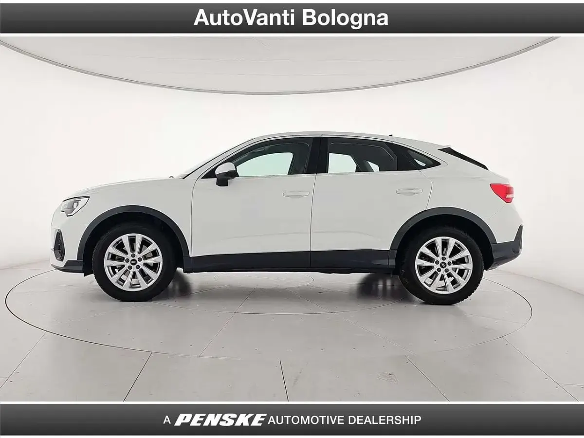 Usata Audi Q3 Business Plus 150 CV (110 kW) 2023 Bianco SUV