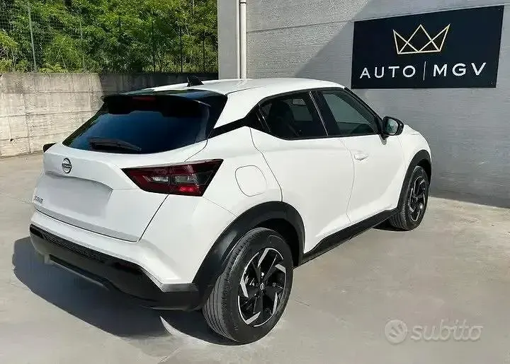 Usata Nissan Juke N-Connecta 114 CV (83 kW) 2023 Bianco SUV