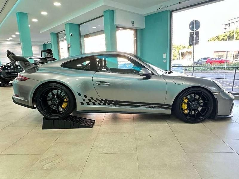 Usata Porsche 911 GT3 500 CV (367 kW) 2017 Giallo wrapping argento Coupé