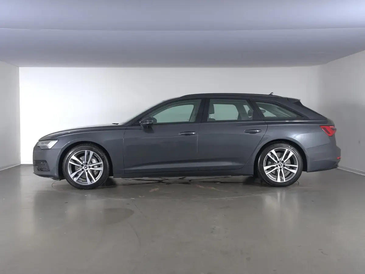 Usata Audi A6 Business 2023 Grigio manhattan metallizzato Station wagon