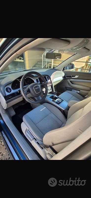 Usata Audi A6 2010 Blu Utilitaria