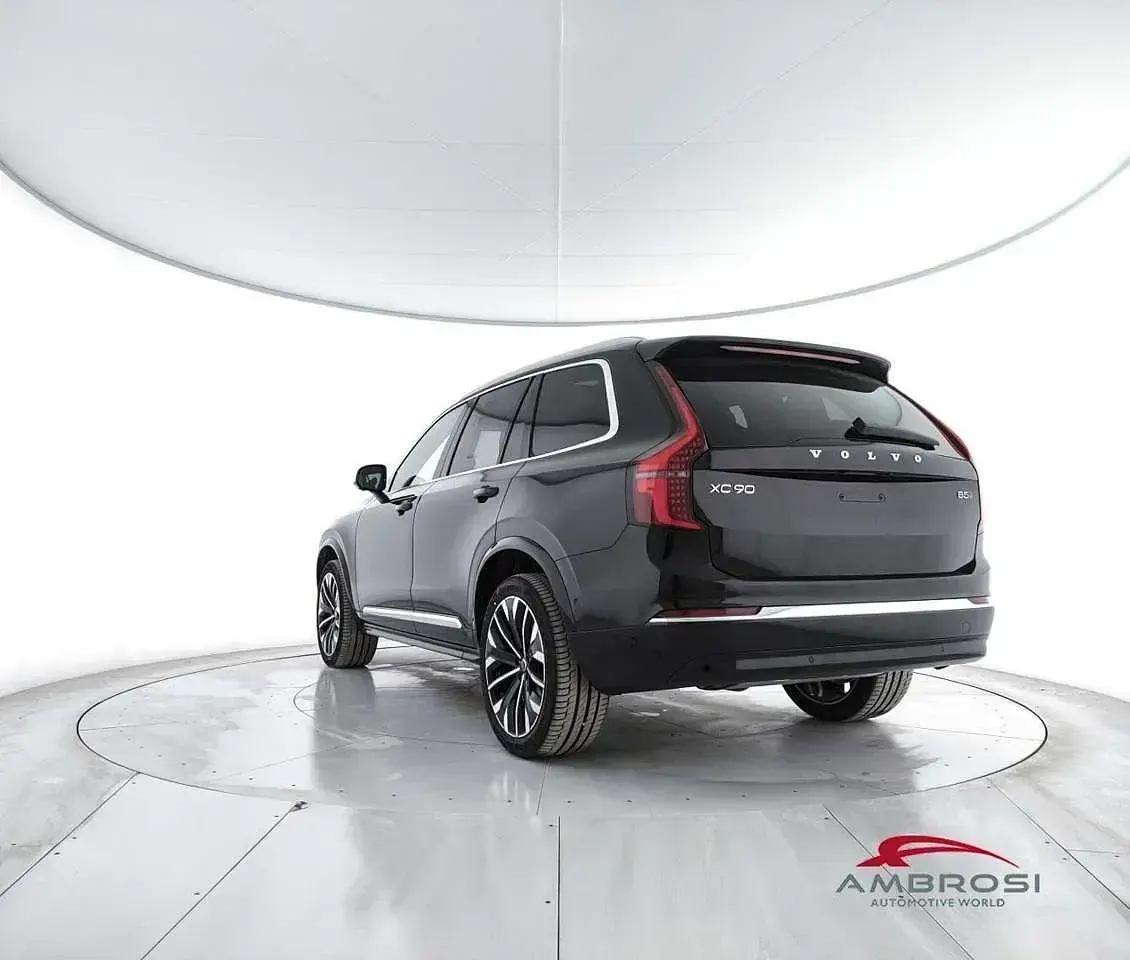 Nuova Volvo XC90 Ultra 250 CV (183 kW) 2026 Nero SUV