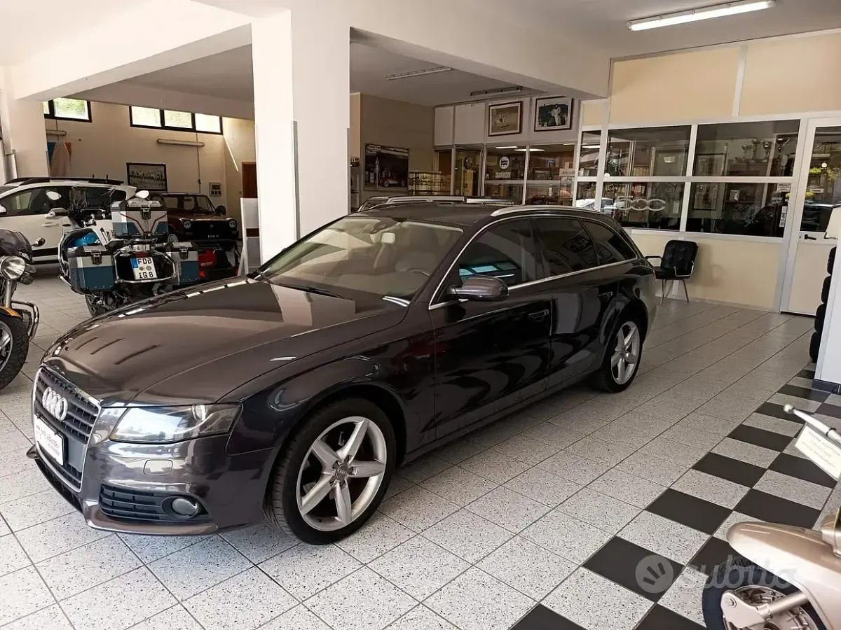 Usata Audi A4 S-Line 143 CV (105 kW) 2011 Nero Station wagon