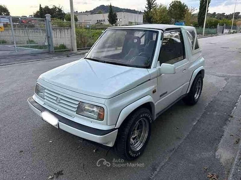 Usata Suzuki Vitara 69 CV (50 kW) 1989 Bianco Cabrio