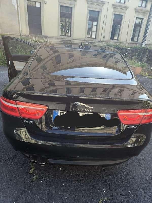 Usata Jaguar XE Business Edition 179 CV (131 kW) 2016 Berlina
