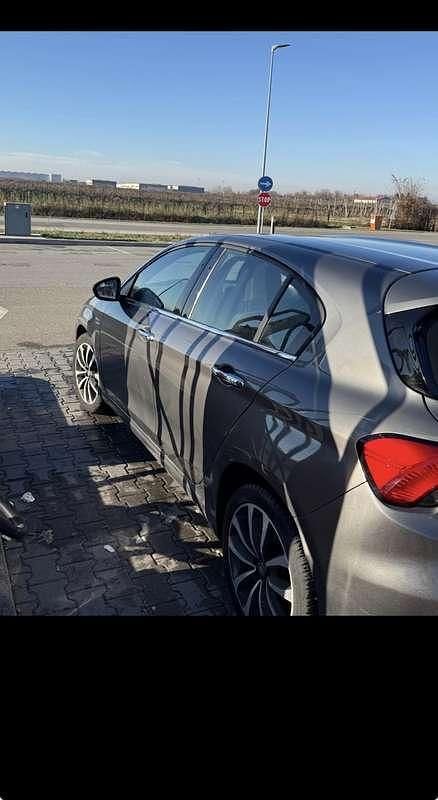 Usata Fiat Tipo Lounge 95 CV (69 kW) 2017 Berlina