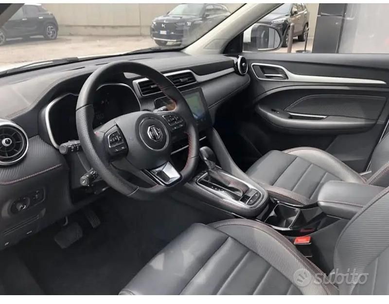 Usata MG ZS Luxury 111 CV (81 kW) 2022 SUV