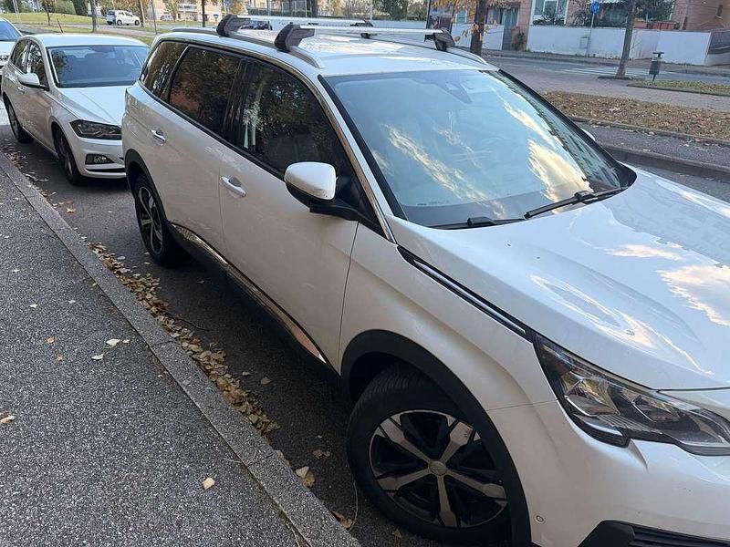 Usata Peugeot 5008 Active 120 CV (88 kW) 2018 Bianco SUV