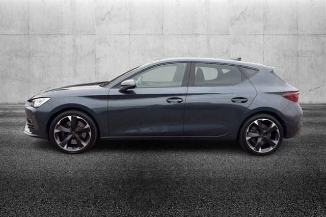 Usata Cupra Leon 245 CV (180 kW) 2022 Grigio metallizzato Berlina