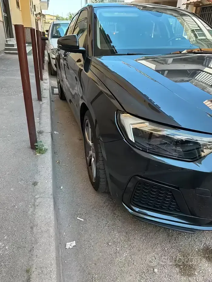 Usata Audi A1 110 CV (80 kW) 2021 Nero SUV