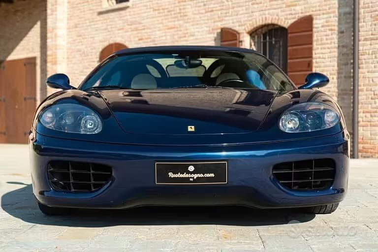 Usata Ferrari 360 400 CV (294 kW) 2003 Blu Berlina