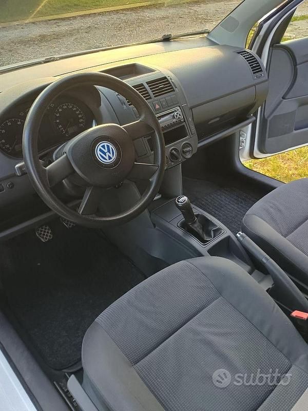 Usata VW Polo 64 CV (47 kW) 2002 Bianco Berlina