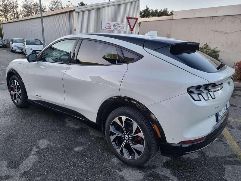 Usata Ford Mustang Mach-E Standard Range 124 kW (169 CV) 2022 Bianco SUV