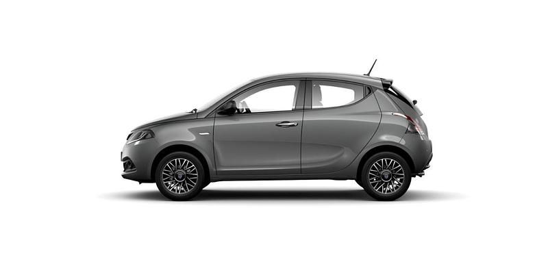 Usata Lancia Ypsilon S 69 CV (50 kW) 2024 Grigio Utilitaria