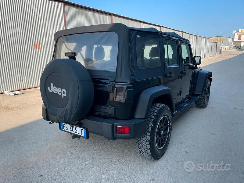 Usata Jeep Wrangler Unlimited 200 CV (147 kW) 2013 Nero SUV