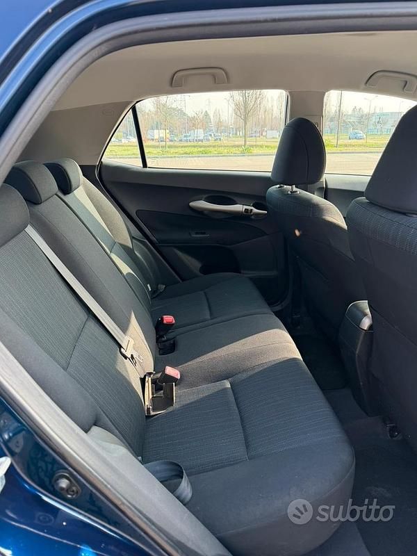 Usata Toyota Auris 2006 Blu Utilitaria