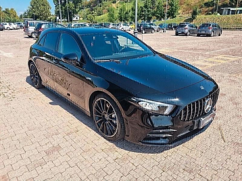 Nero Usata 2019 Mercedes A35 AMG AMG Tre volumi | 33.990 € (Ottimo prezzo) - Immagine 1/4