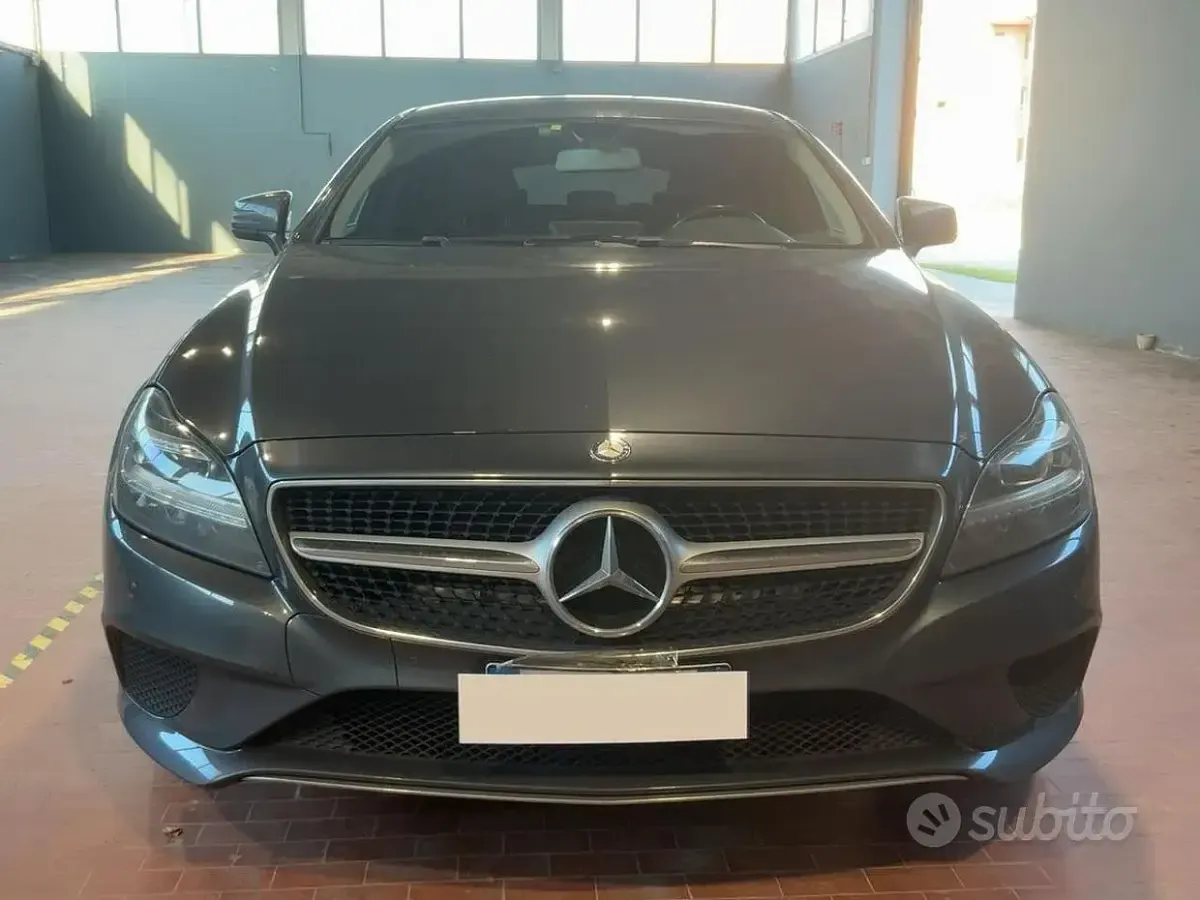 Usata Mercedes CLS250 Premium 204 CV (150 kW) 2015 Grigio Coupé