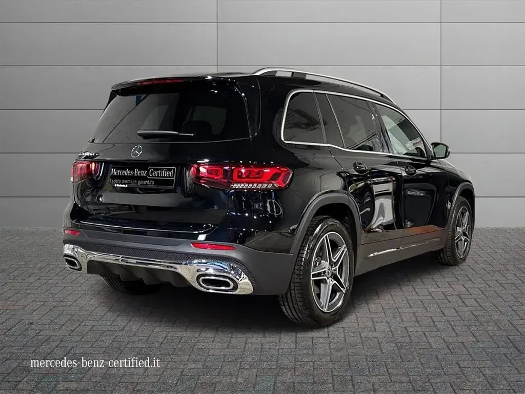 Usata Mercedes GLB180 Premium 116 CV (85 kW) 2023 Nero notte SUV