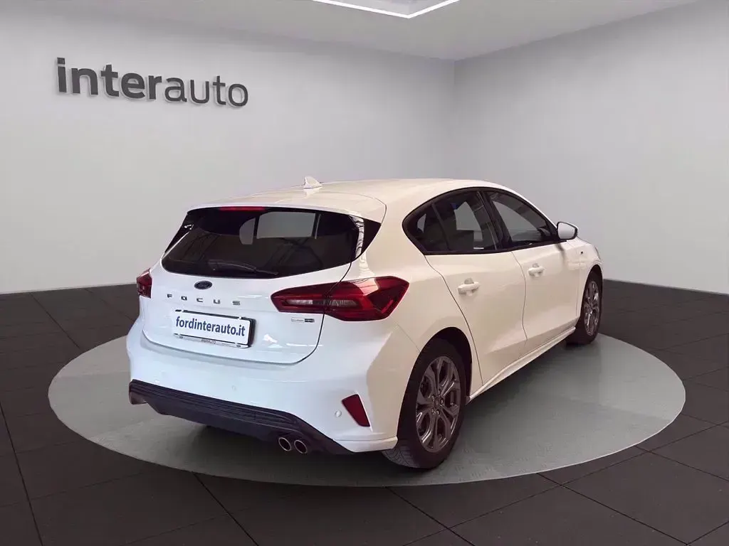 Occasion Ford Focus ST-Line 125 PK (91 kW) 2022 Wit Sedan