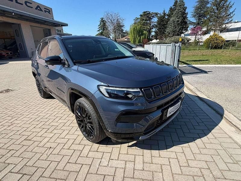 Usata Jeep Compass 131 CV (96 kW) 2024 Blu/azzurro SUV