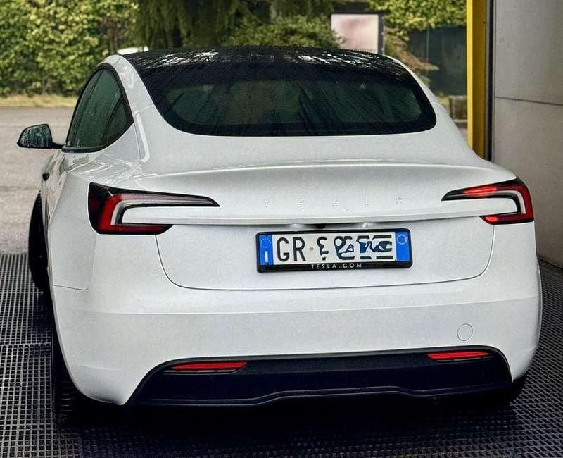 Usata Tesla Model 3 Standard Range 88 kW (120 CV) 2023 Berlina
