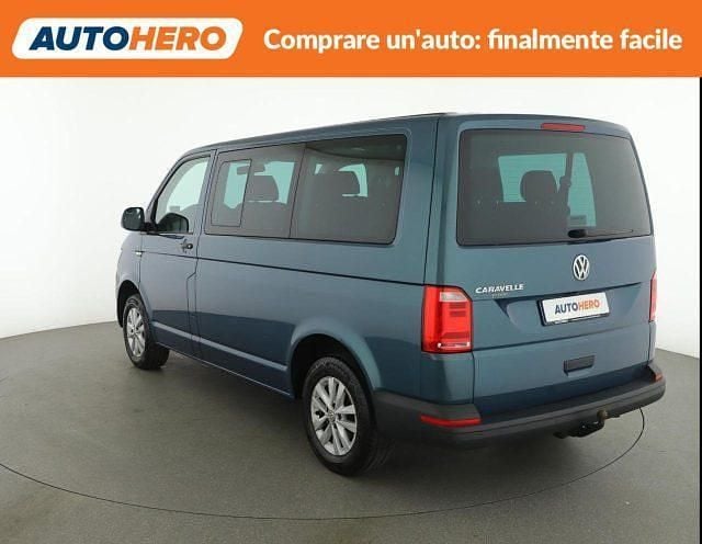 Usata VW Caravelle Trendline 149 CV (109 kW) 2018 Verde Monovolume