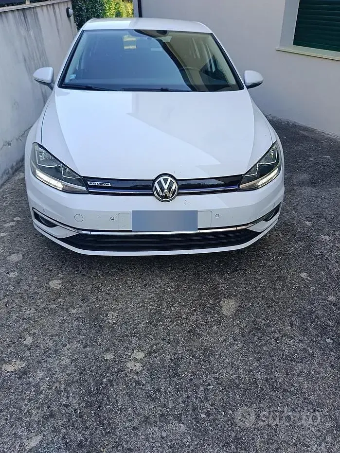 Usata VW Golf VII 110 CV (80 kW) 2017 Bianco Berlina