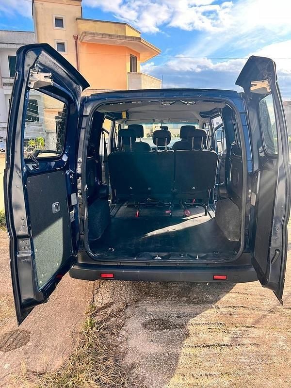 Usata Nissan NV200 90 CV (66 kW) 2017 Blu Monovolume