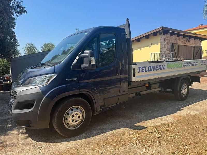 Blu/azzurro Usata 2020 Fiat Ducato Furgone | 16.000 € (Ottimo prezzo) - Immagine 1/4