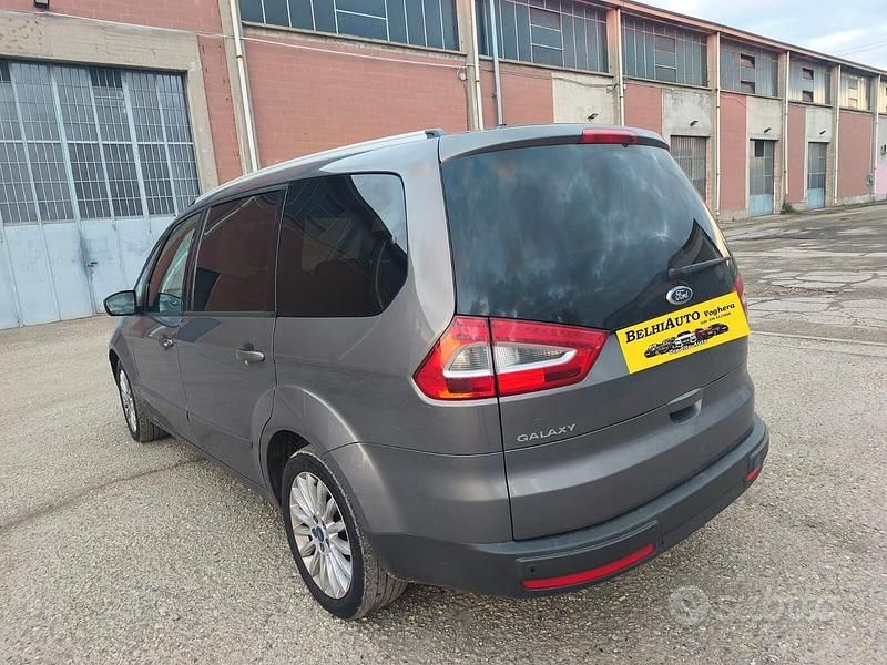 Usata Ford Galaxy 140 CV (102 kW) 2014 Grigio Monovolume