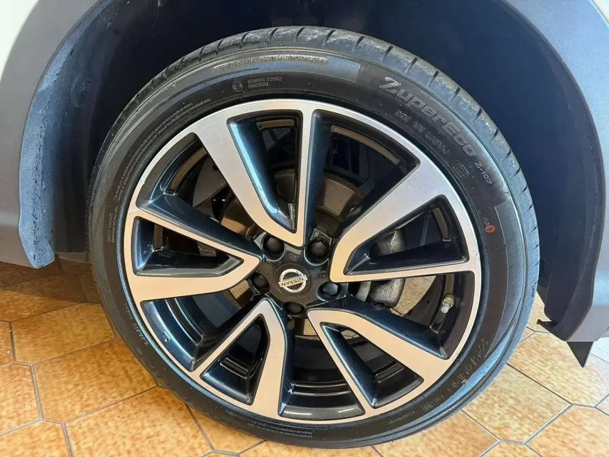 Usata Nissan Qashqai 360º 110 CV (80 kW) 2016 Bianco SUV