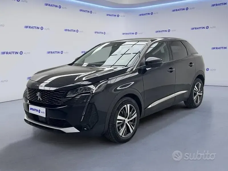 Usata Peugeot 3008 Allure 131 CV (96 kW) 2022 SUV