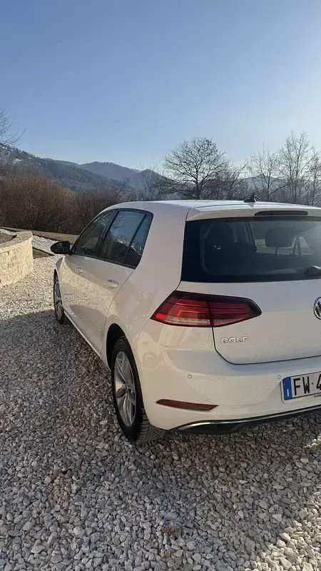 Usata VW Golf VII Business 116 CV (85 kW) 2019 Berlina