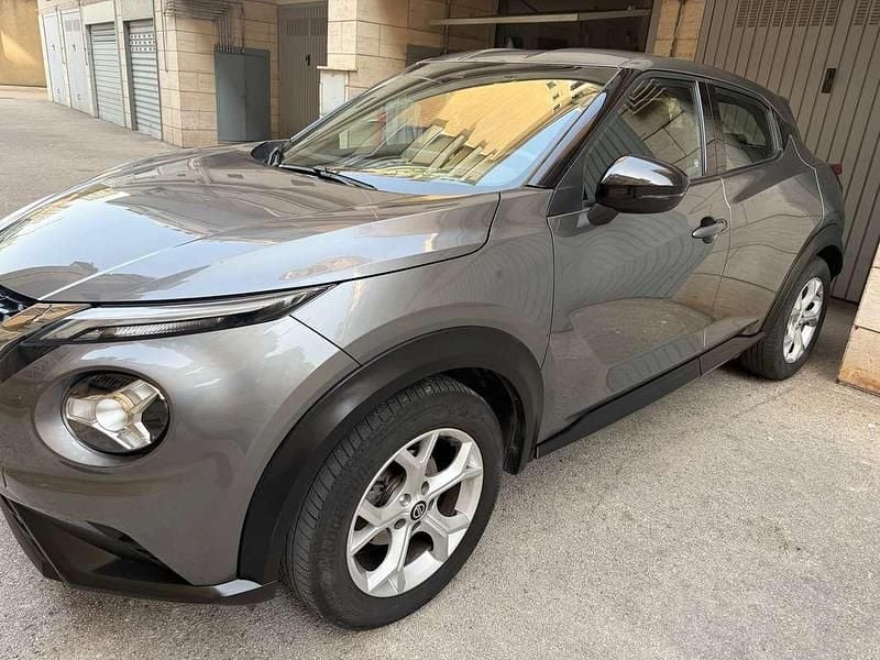 Usata Nissan Juke Acenta 117 CV (86 kW) 2021 Grigio SUV