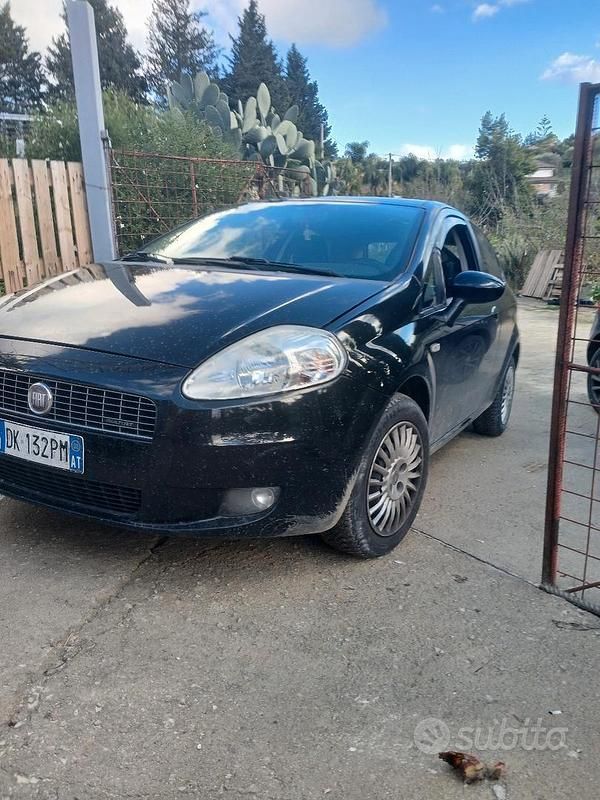 Usata Fiat Grande Punto 2008 Nero Utilitaria