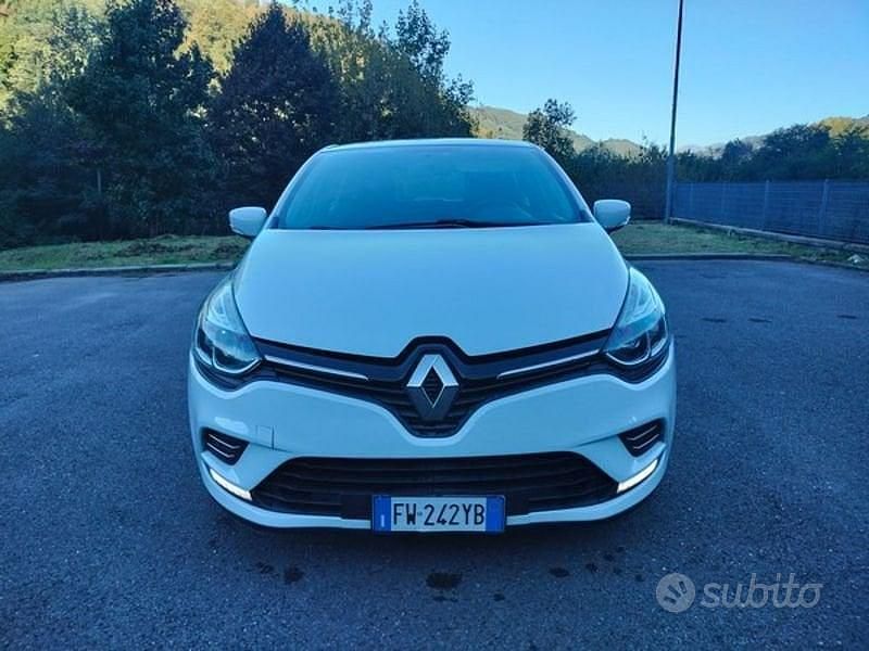 Usata Renault Clio IV Business 75 CV (55 kW) 2019 Bianco Berlina