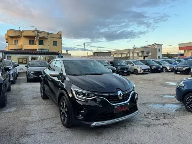 Usata Renault Captur Techno 91 CV (66 kW) 2024 Nero SUV