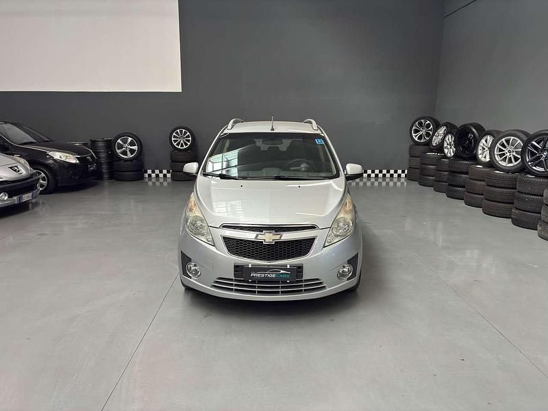 Usata Chevrolet Spark LS 68 CV (50 kW) 2010 Argento Utilitaria
