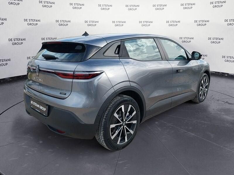 Nuova Renault Megane E-Tech Evolution 96 kW (131 CV) 2025 Grigio Utilitaria