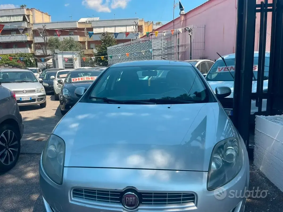 Usata Fiat Bravo Dynamic 90 CV (66 kW) 2010 Blu Utilitaria