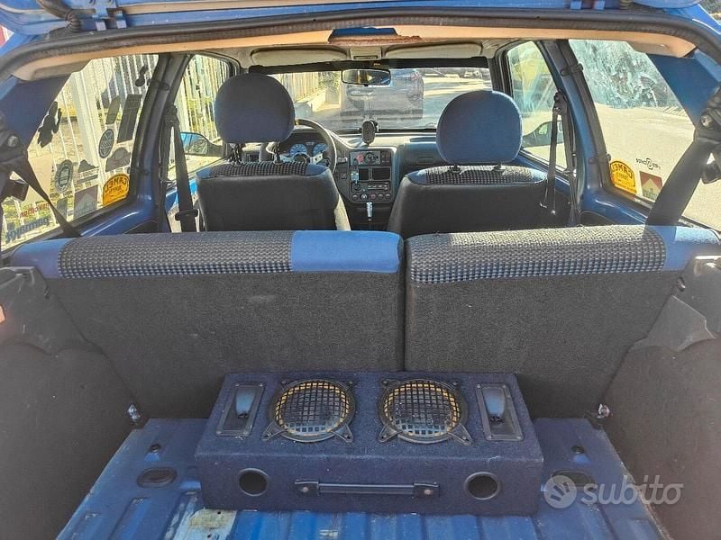 Usata Peugeot 106 Sport 60 CV (44 kW) 2003 Blu Utilitaria