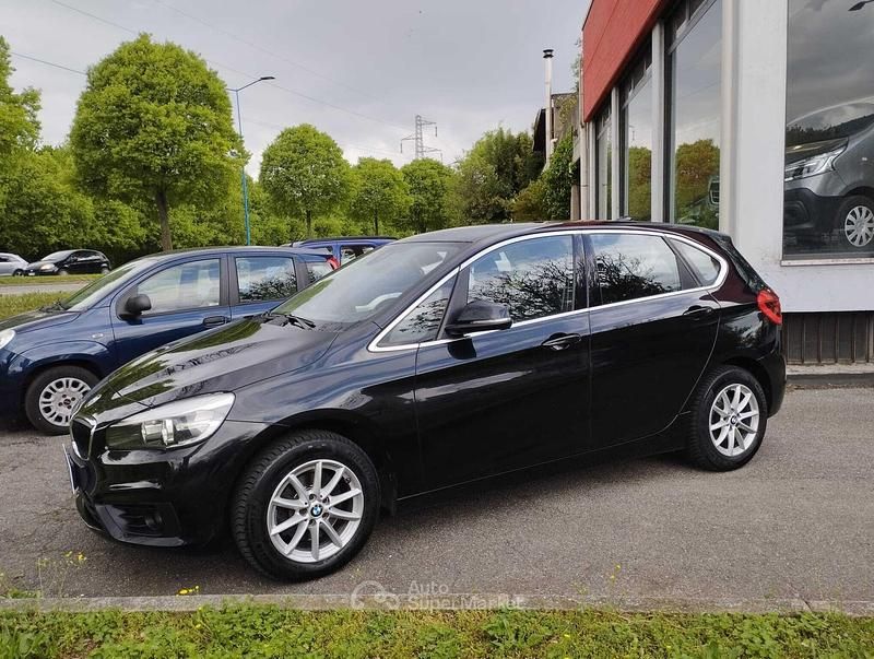 Usata BMW 216 Active Tourer 116 CV (85 kW) 2015 Nero Monovolume